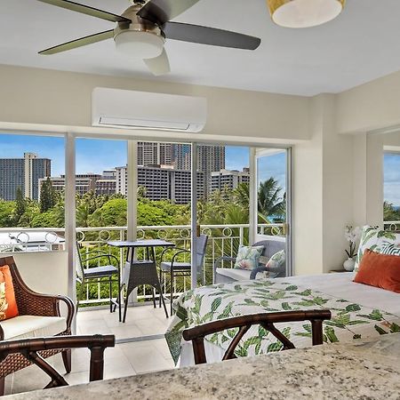 호놀룰루 Waikiki Shore 515 Beachfront & Upgrade 아파트 외부 사진