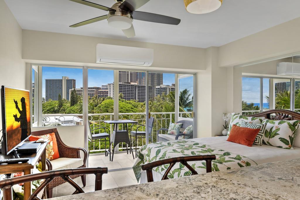 호놀룰루 Waikiki Shore 515 Beachfront & Upgrade 아파트 외부 사진